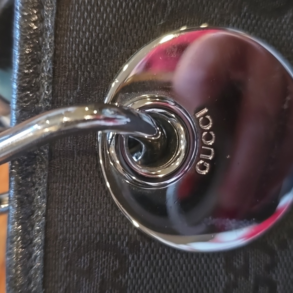 Black Gucci Date Night purse - Picture 2 of 16